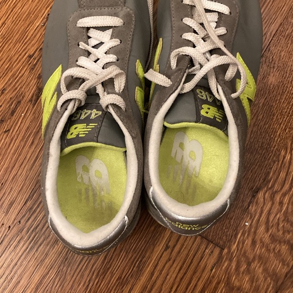 NEW BALANCE 446 Women’s Sneakers Size 7 - Picture 5 of 6